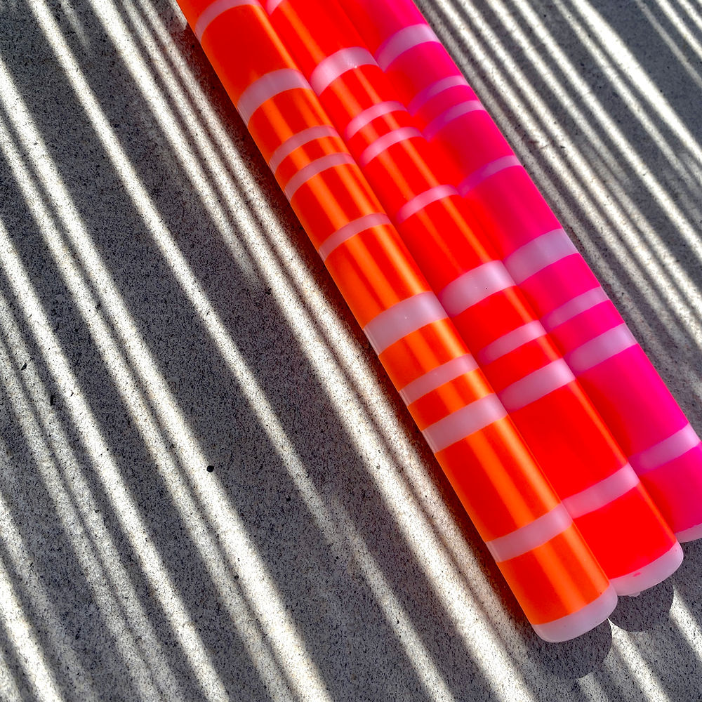 Dip Dye Neon Lines Candles